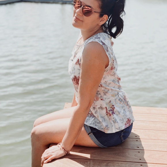 Follow Me & Share ... I'll Follow Back & Share! - Picture 4 of 6